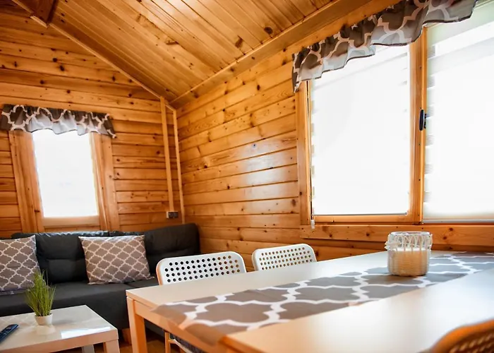 Paradise Pod Palmami Nyaraló Zator